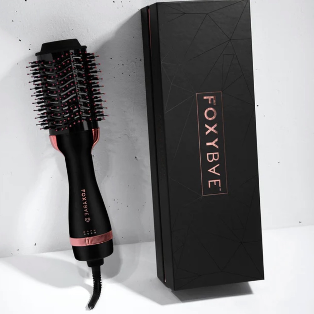 FoxyBae™ Rose Gold Blowout Dryer Brush Pro